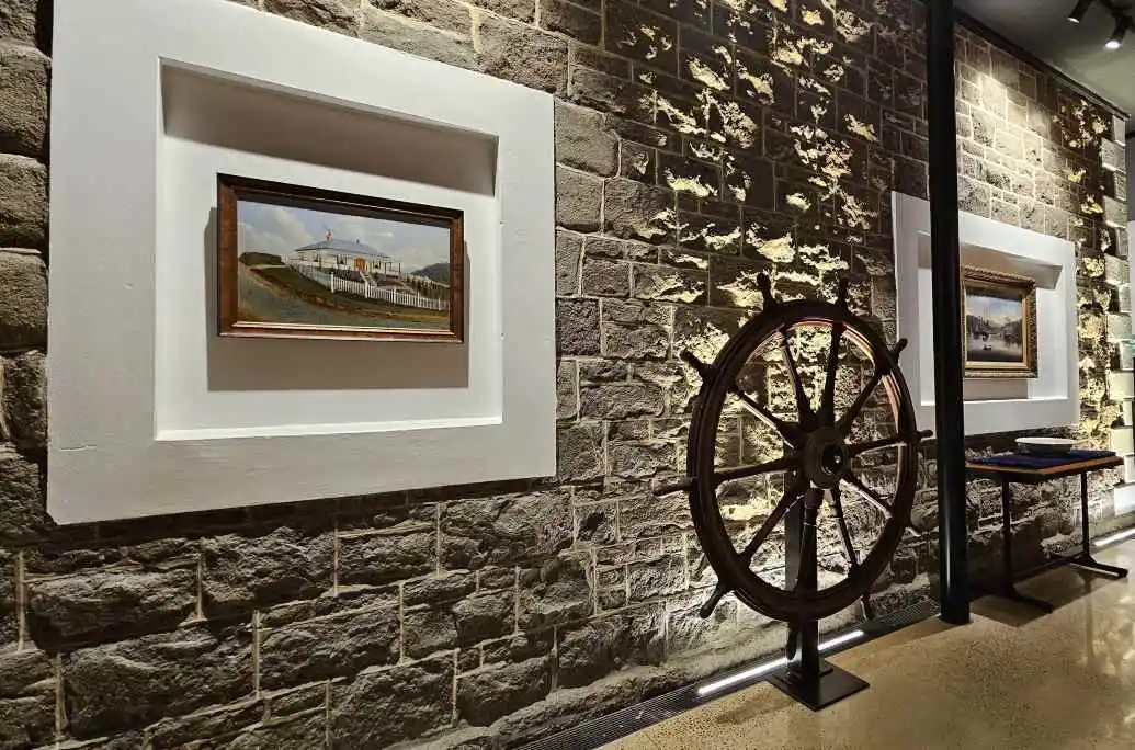 A ship wheel in the new Maritime Museum at Port Chalmers.