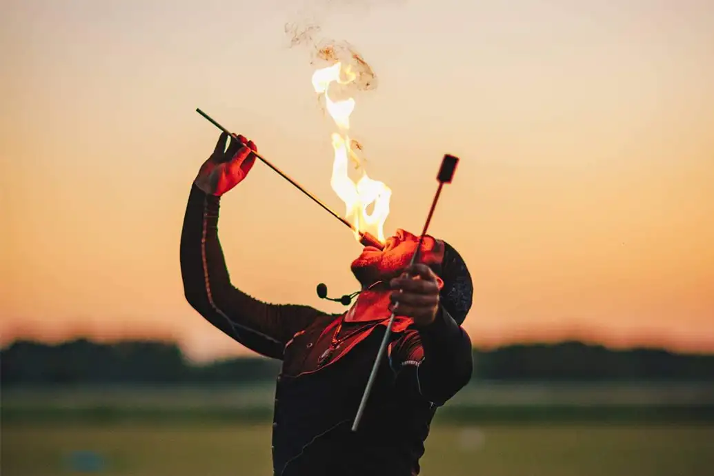 Ninja_Fire_Performer