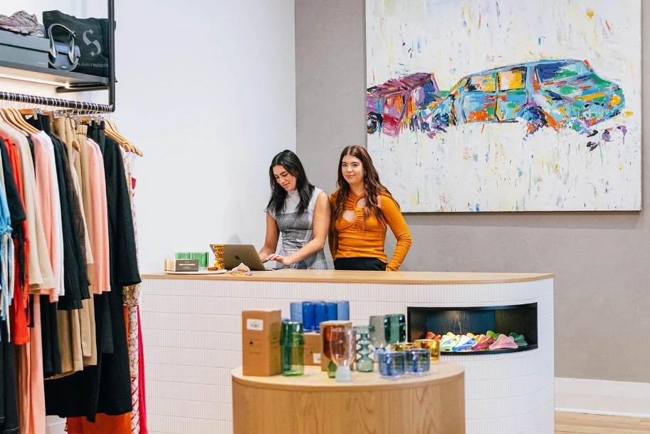 Slick Willy's interior