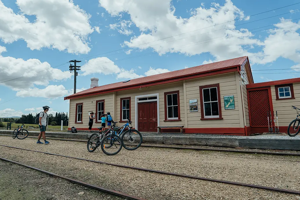 Hyde Station